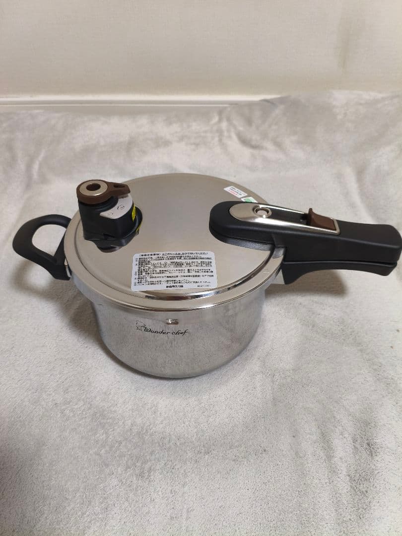 ワンダーシェフ　圧力鍋　4.0L
