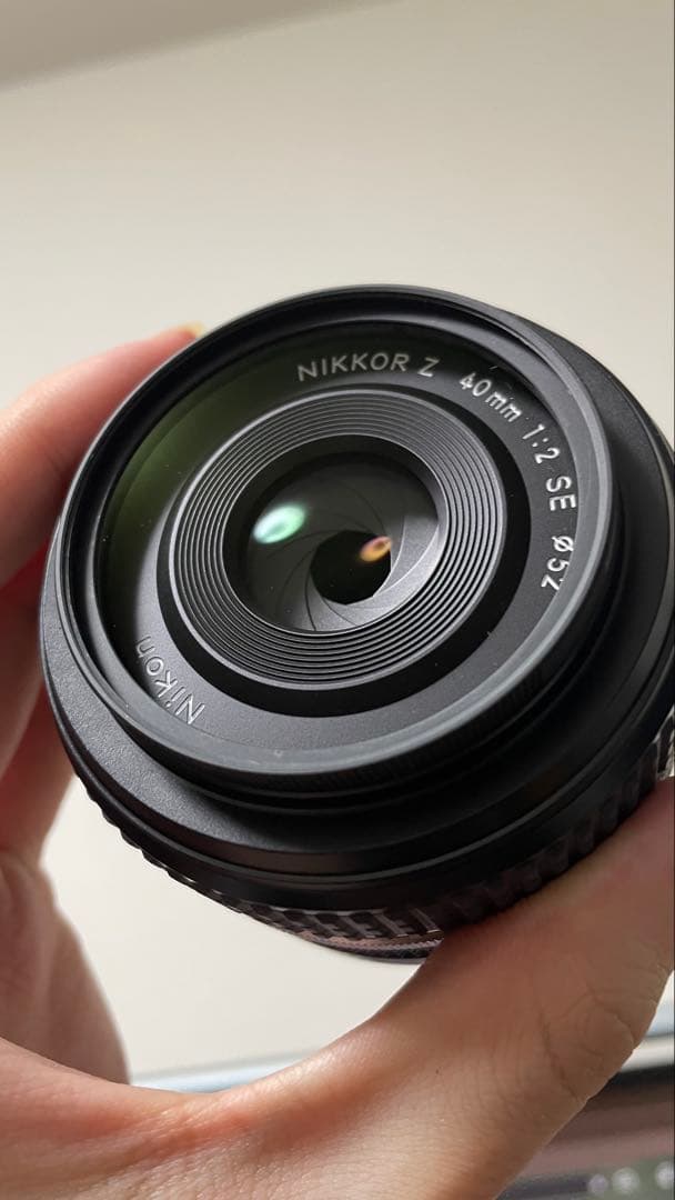 NIKKOR Z 40mm f/2 SE+レンズプロテクター Amazon.com : Lens Hood for Nikon NIKKOR Z 40mm F2 (SE), Z 40mm F2