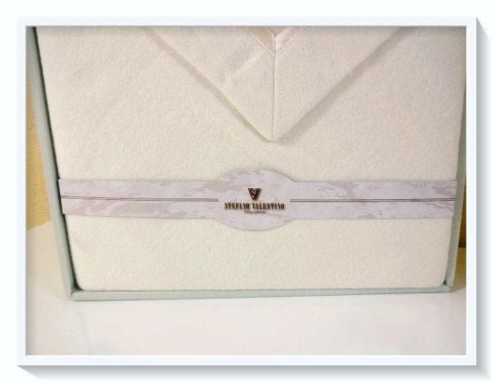 新品未使用】STEFANO VALENTINOバレンチノ シルク混綿毛布 - メルカリ