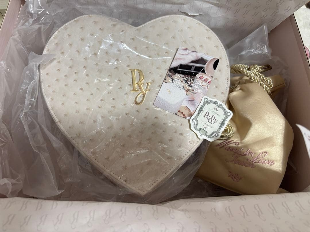 リップグロス PEONY NOBLE SECRET HOLIDAY BOX PEONY NOBLE SECRET HOLIDAY BOX