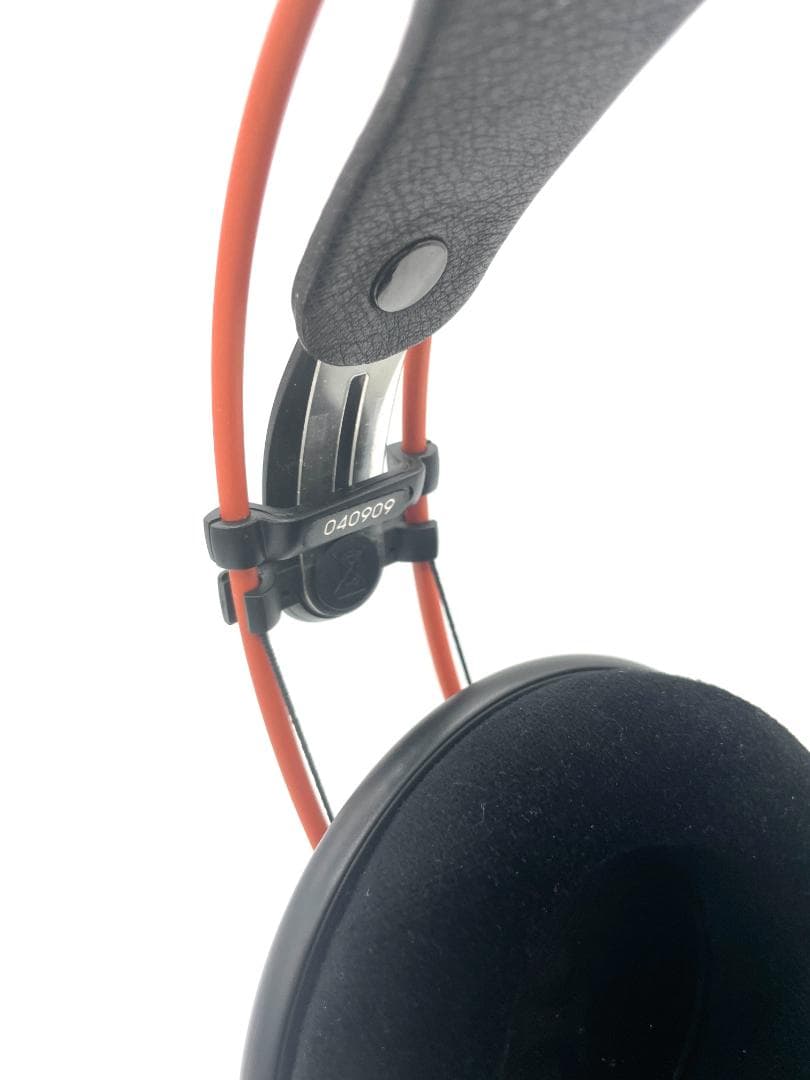 AKG K712PRO ＋ C200（ケーブル（2.0m) ）開放型ヘッドホン