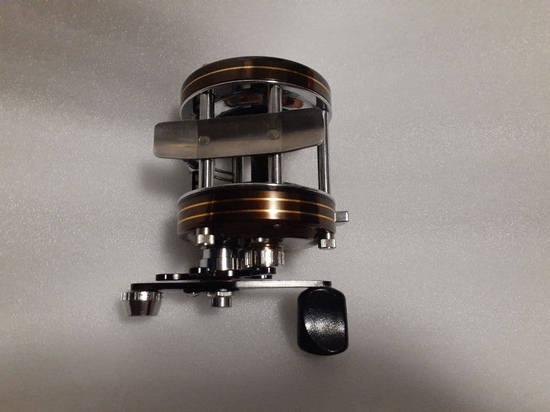 ダイワ MILLIONAIRE ミリオネア 5H ベイトリール (箱付) - メルカリ