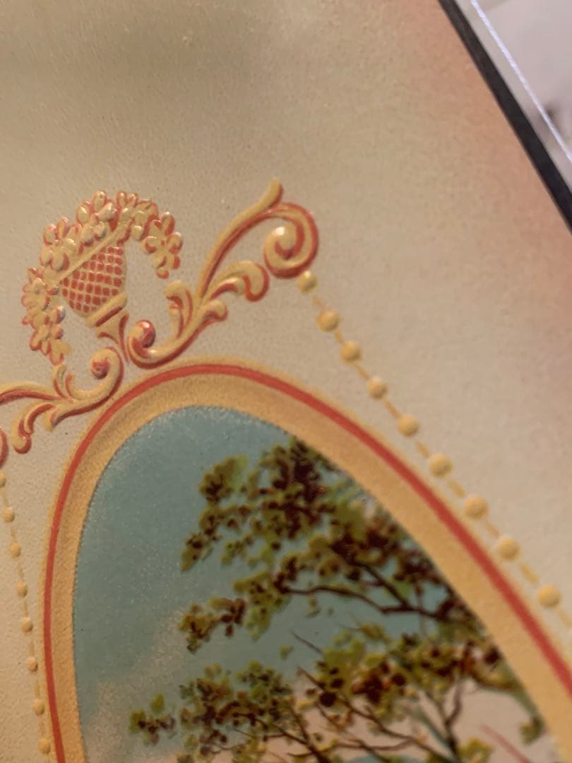 フランス製 アンティーク 1910年 ボックスラベル エンボス加工が素敵