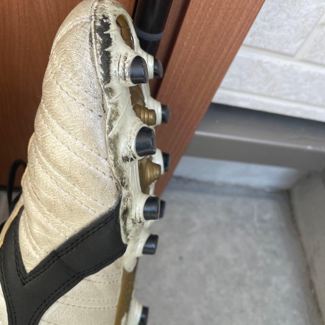 ディアドラ サッカースパイク ロベルトバッジョ モデル 25.0cm - メルカリ