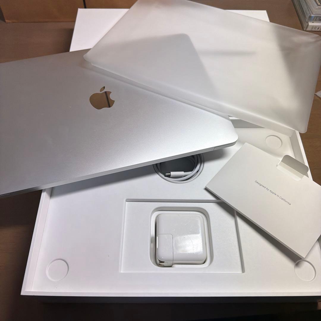 Apple MacBook Air シルバー 本体 付属品全てあり - メルカリ