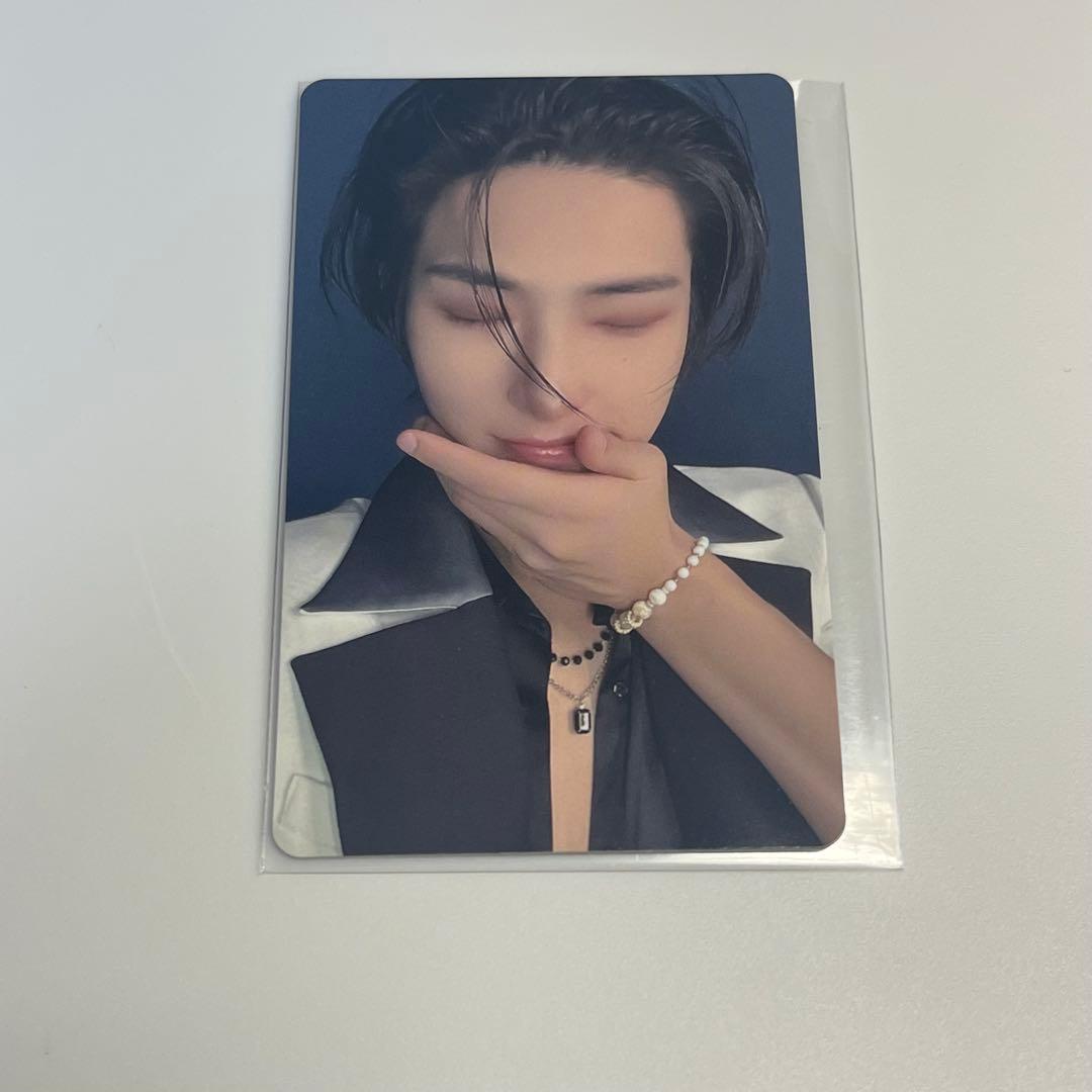 ateez GOLDEN HOUR ミンギ ユニバ 特典 トレカ - メルカリ