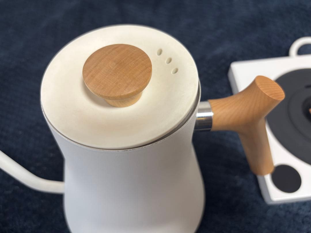 Fellow Stagg EKG電気ケトル ホワイト0.9L ホワイト ウッド - メルカリ