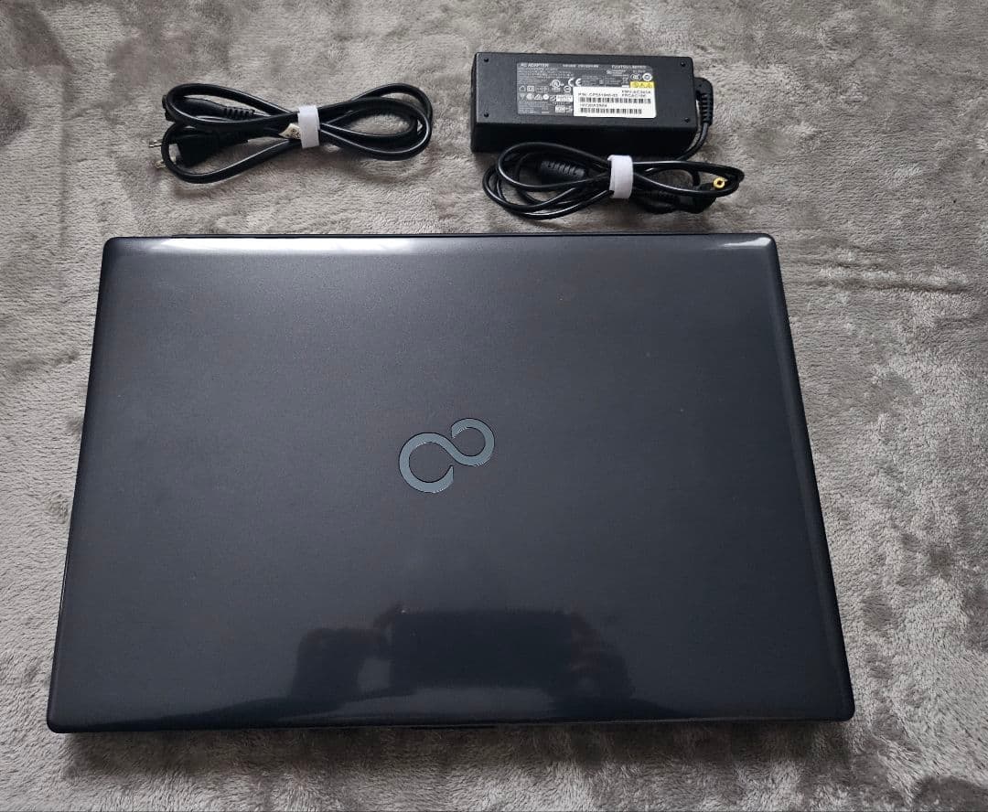 ノートPC Fujitsu LIFEBOOK AH77/D3 富士通 FMV LIFEBOOK AH77/D3 2019年10月発表モデル 価格比較 - 価格.com