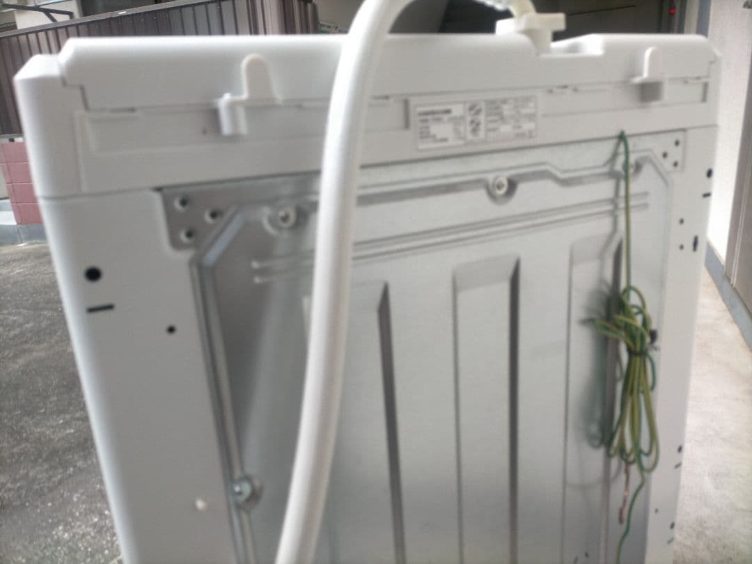 送料無料　ヤマダセレクト 縦型洗濯機 YWM-T70H1 7.0kg ホワイト