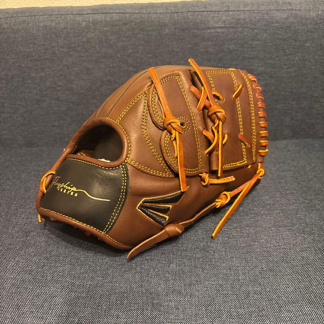ラスト出品【日本未発売】EASTON FLAGSHIPシリーズ硬式投手用 - メルカリ