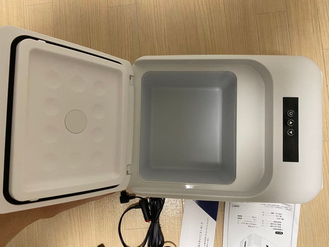 SUBARU × LOGOS ポータブル冷蔵庫・冷凍庫 9L（2025年製）