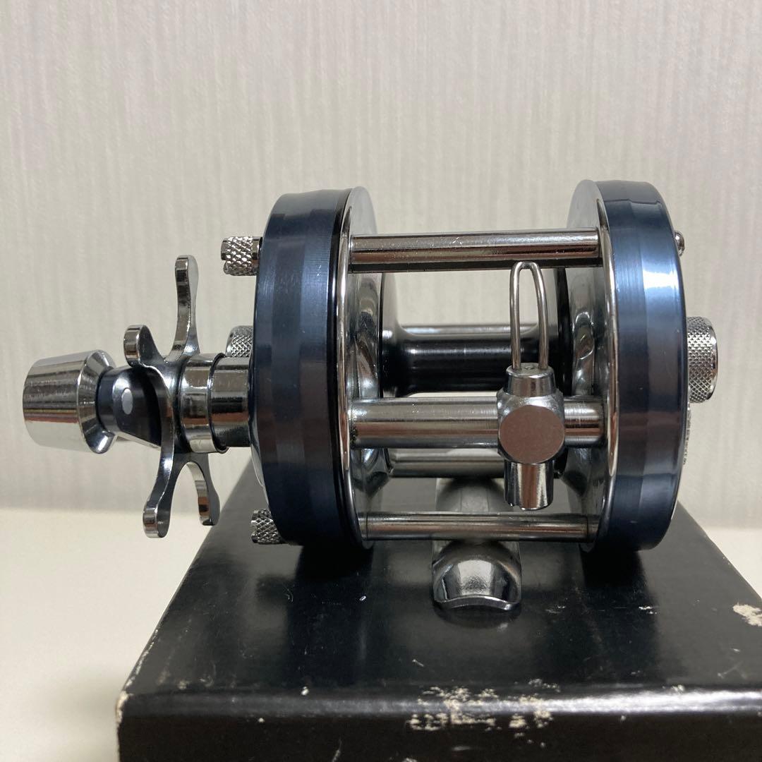 希少品 90年製 ABU アブ アンバサダー5500C クラシック - メルカリ