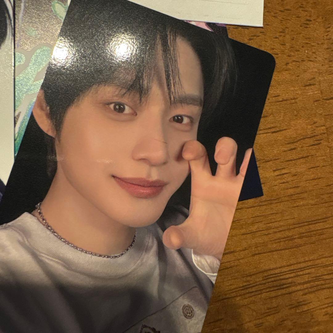 zb1 キムジウン - メルカリ