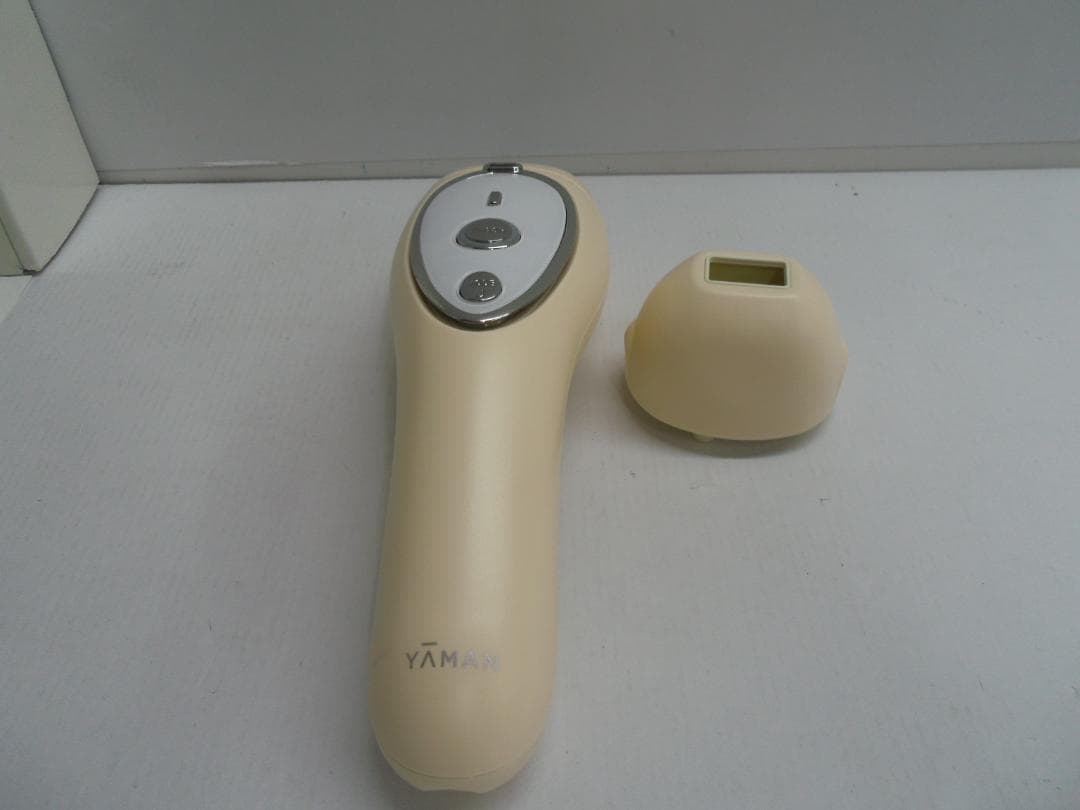 中古美品】 YAMAN レイボーテ Rフラッシュ 脱毛器 STA-210C - メルカリ
