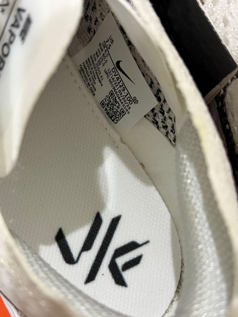 【新品未使用】Nike Vaporfly DV-4129-100 25.5cm