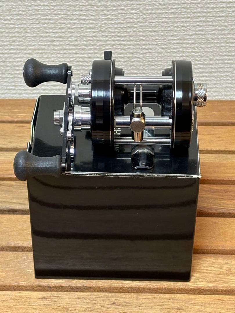 ABU アンバサダー2500Cブラック - メルカリ