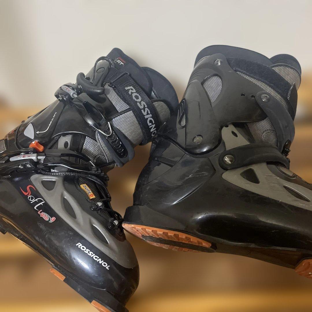 ロシニョール　ROSSIGNOL スキーブーツ 27.5cm 軽い ソフトライト