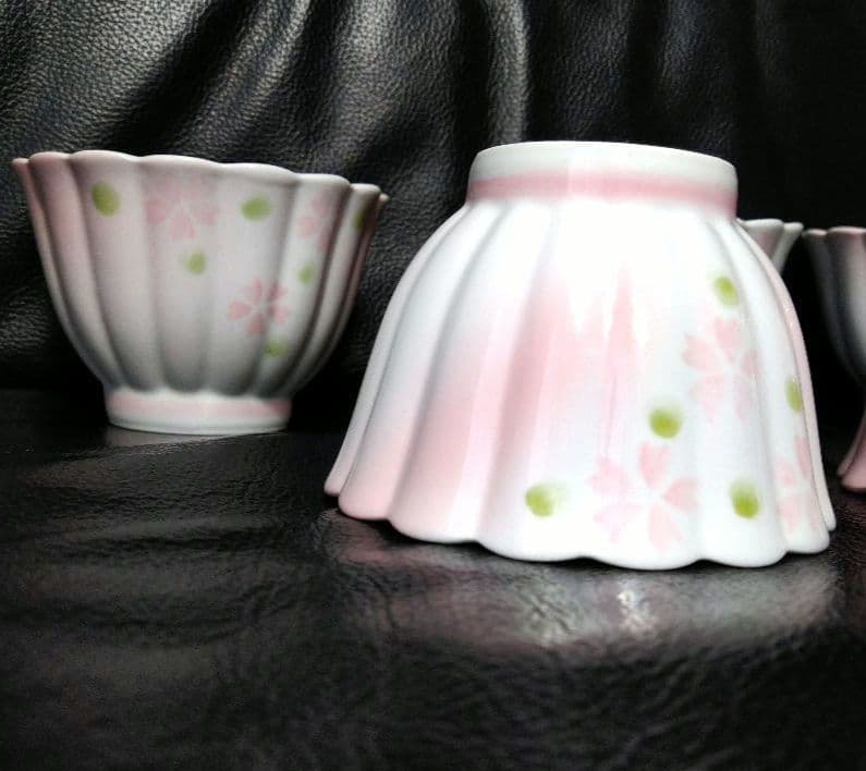 ♥ホームパーティーに豪華セット♥有田焼・一峰・三峰窯の桜絵柄⬛4種2