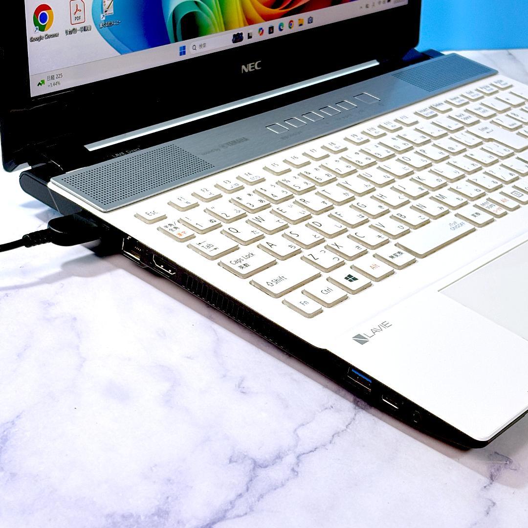 美品☆Corei7・8GB・SSD・MSOffice付 ホワイト ノートパソコン - メルカリ