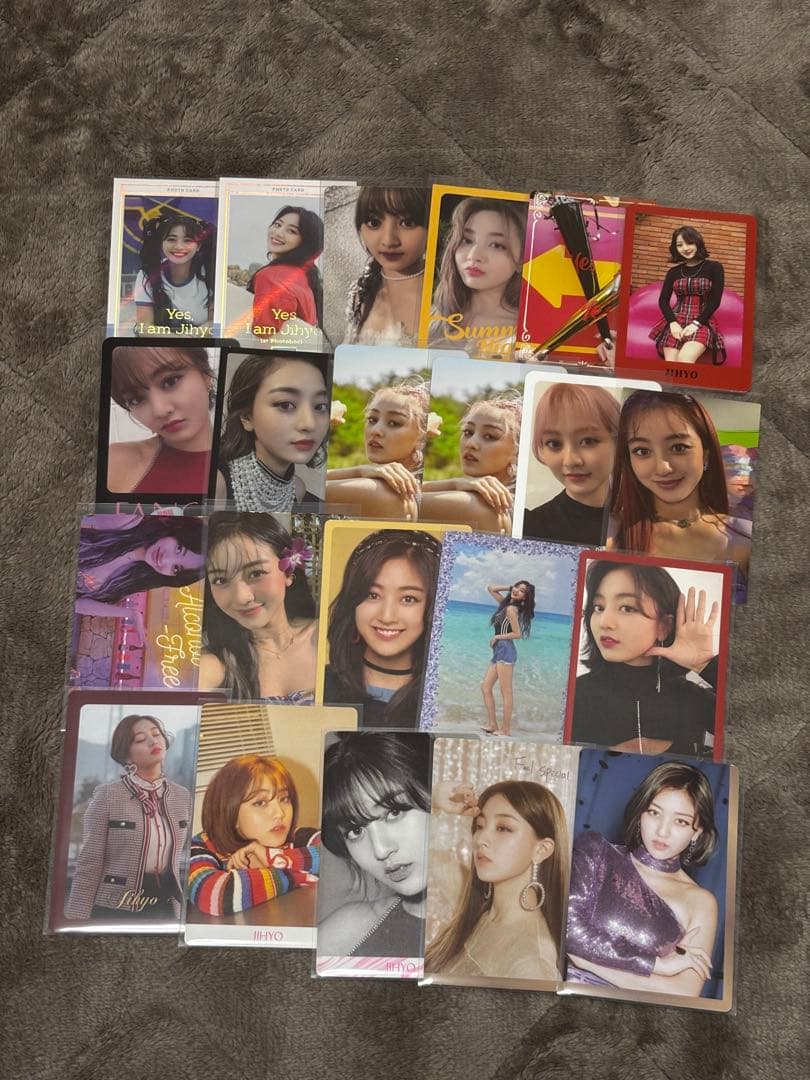 TWICEジヒョトレカセット 44枚 Amazon.co.jp: twice ジヒョ トレカセット : おもちゃ