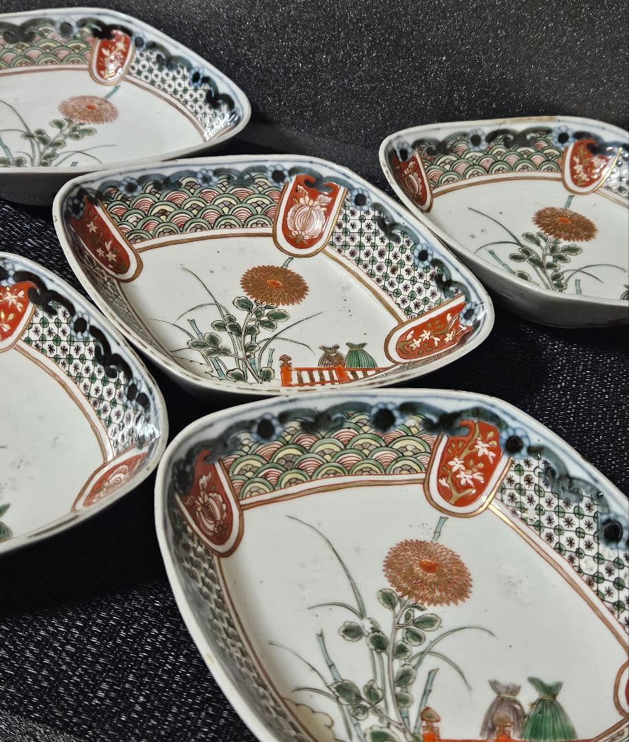 上作古伊万里❗】江戸時代末　古伊万里　錦手　菊花に波文　菱形皿5客　16.8cm