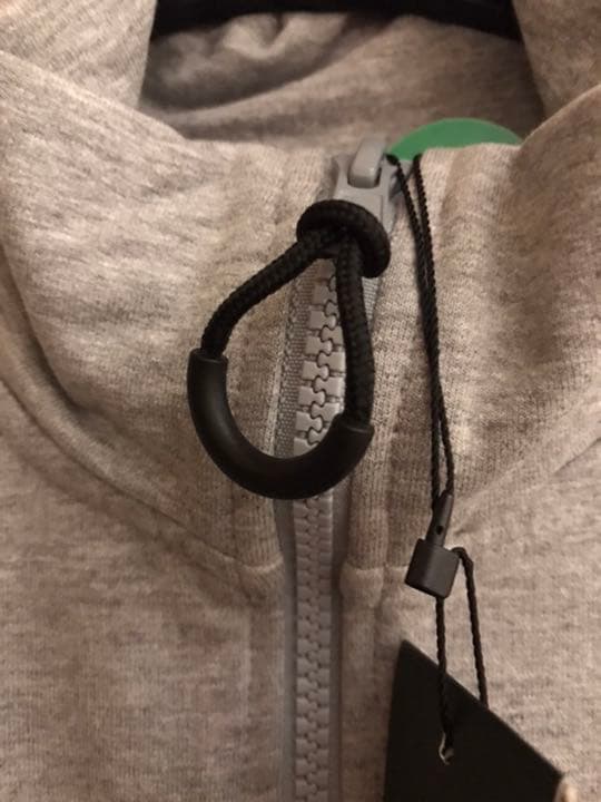 ビヨンボルグ テニスウェア グレーアウター 36サイズ 新品 - メルカリ