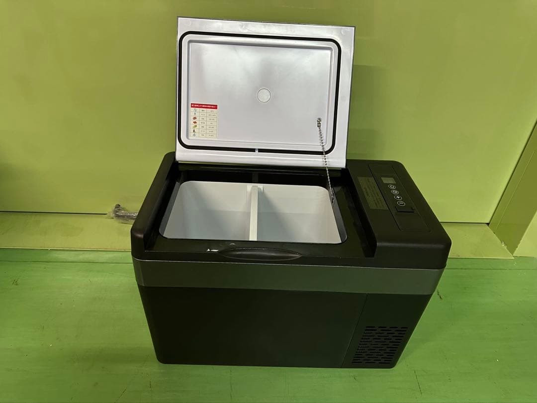 402車載冷蔵庫 29L -22℃〜10℃ 45W12V/24V車に対応