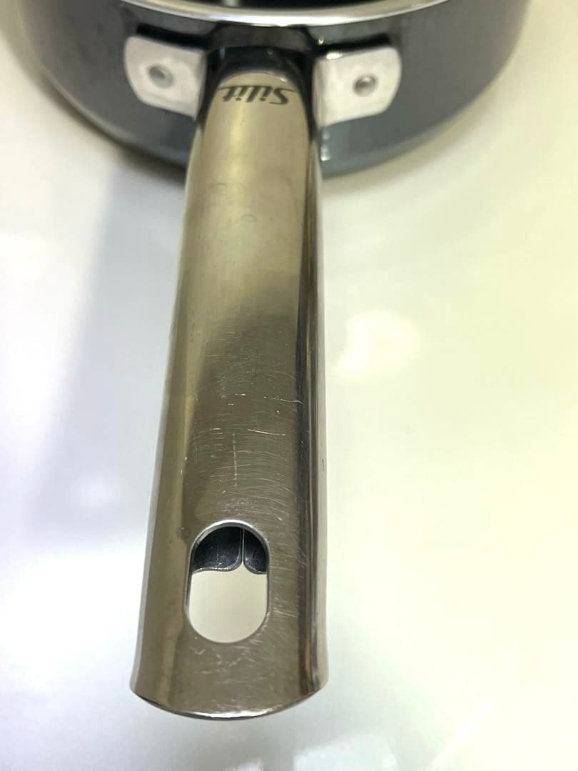 シリット 片手鍋 16cm ブラック シラルガン 蓋あり - メルカリ