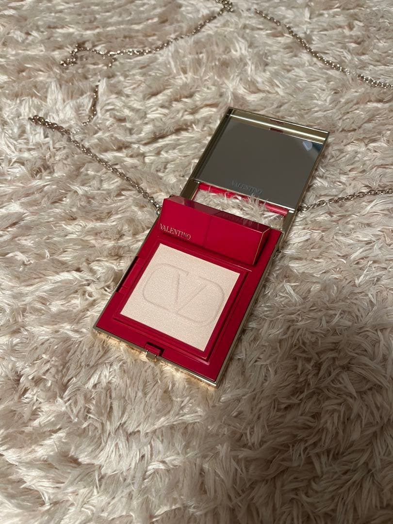 GO クラッチ ＆ ミニロッソ チェーン パウダー リップ付き