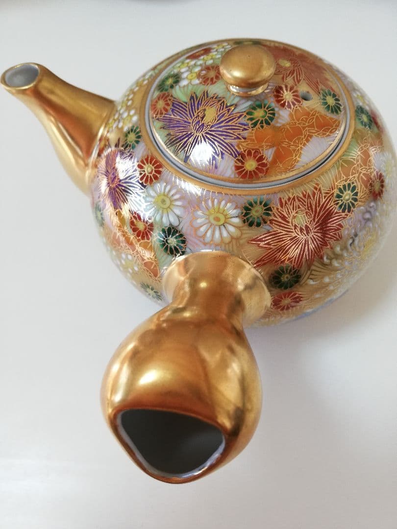 九谷焼 極美品 秀幸 金花詰 茶器揃(急須と蓋付き湯呑み5