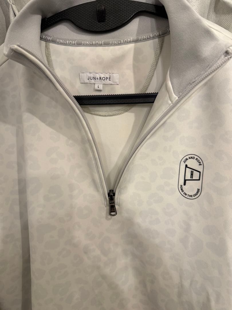 美品】JUN AND ROPE レオパード柄 ハーフジップ - メルカリ