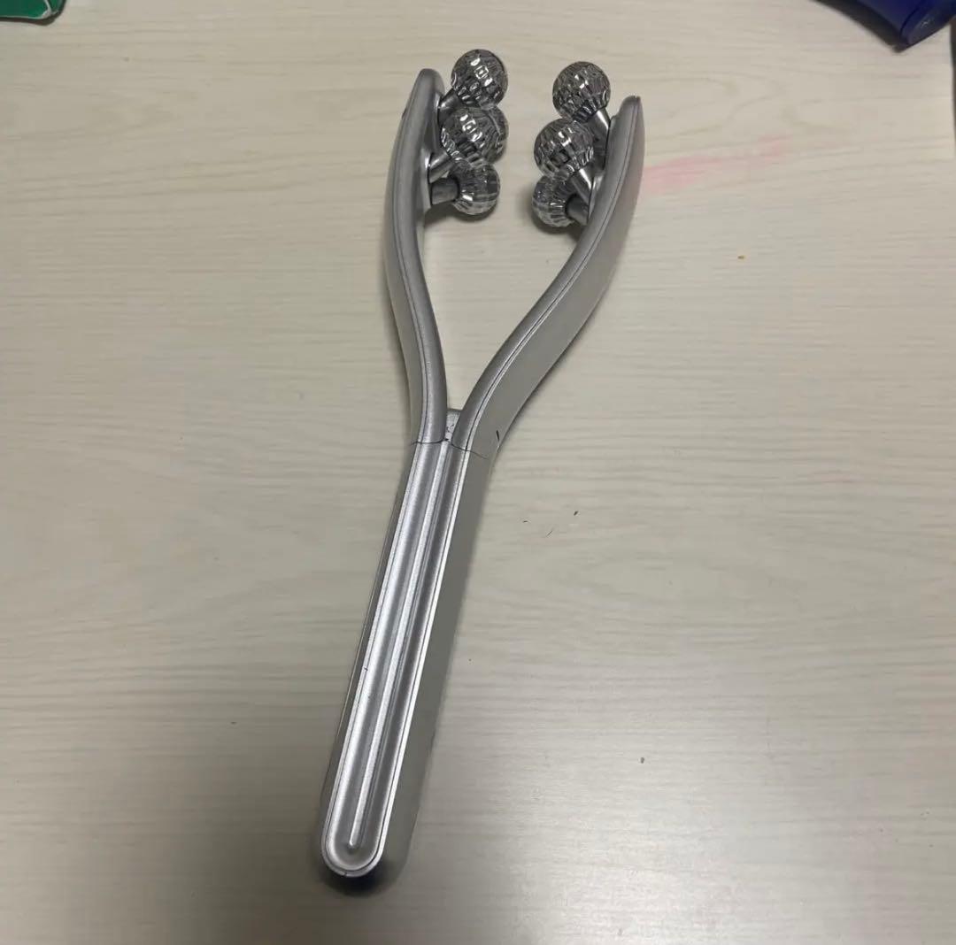 NIPLUX BEROLA EMS美顔ローラー NIPLUX EMS美顔ローラー Y字型 美顔器 リフトケア NIPLUX BEROLA 美容