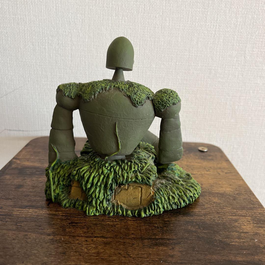 ジブリ 天空の城ラピュタ ロボット兵 一輪挿し 巨神兵 花瓶 フィギュア