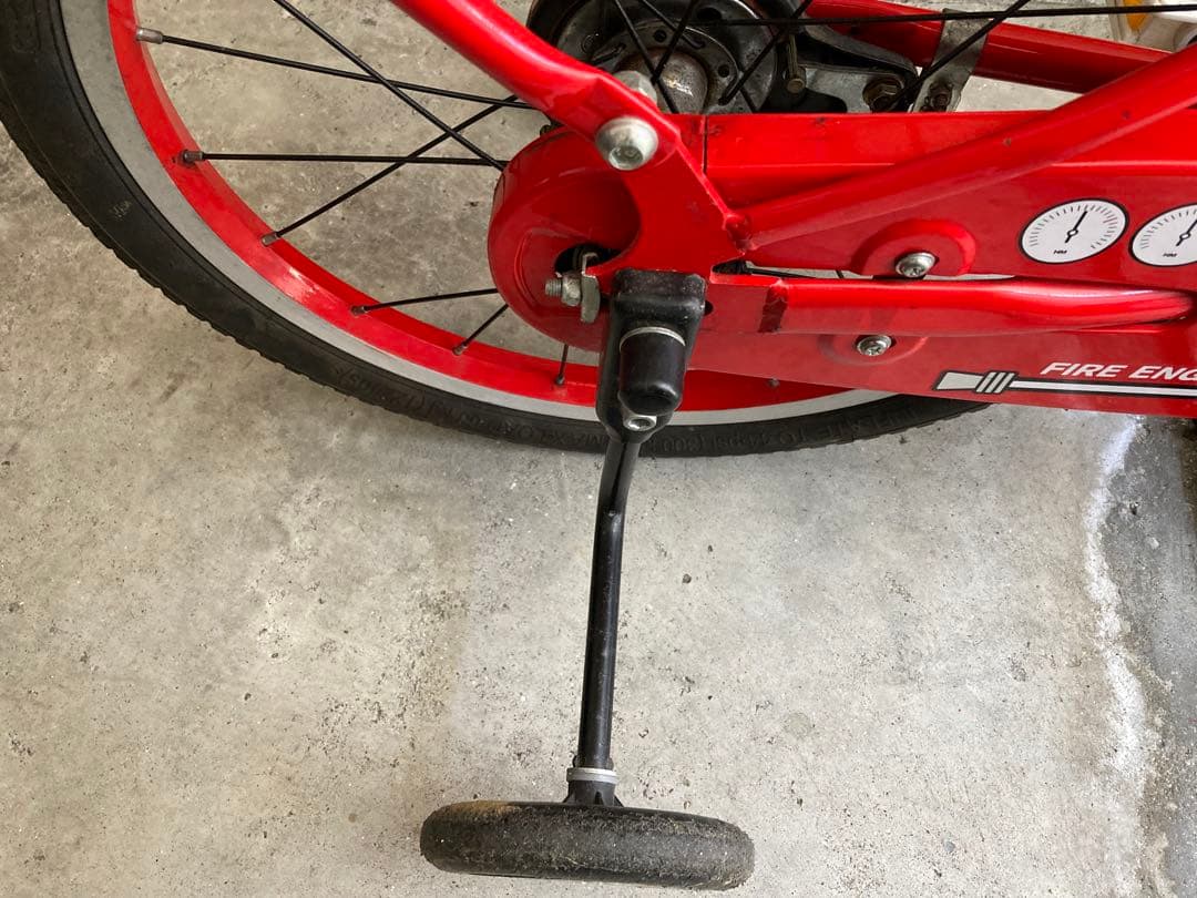 子供 消防車 自転車 駒付き