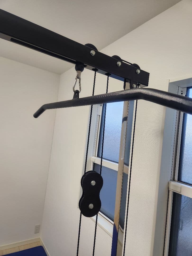 ONIスクワットスタンド ラットプルダウン・ディップスバー付き - メルカリ