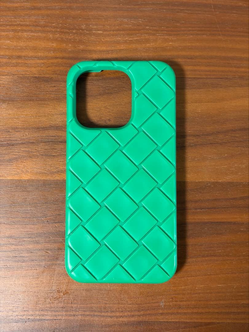 Bottega Veneta iPhone 15 Pro ケース - メルカリ