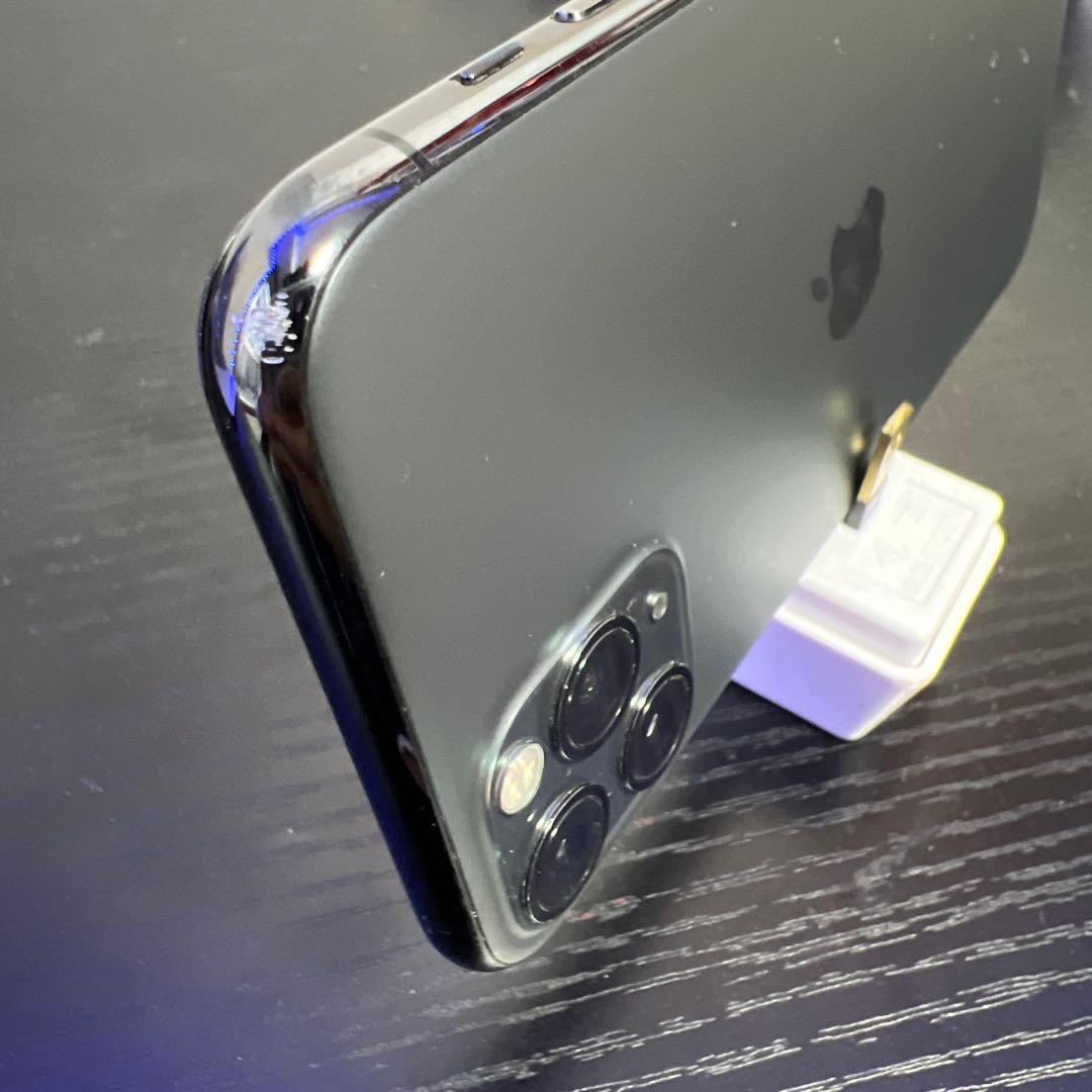 Apple iPhone 11 Pro 256GB スペースグレー - メルカリ