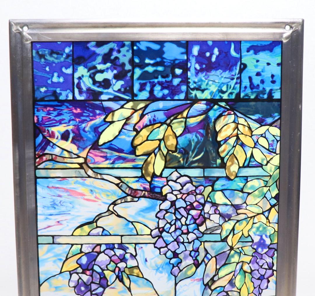 ルイス・C・ティファニー ヴィンテージ ステンドグラス 縦長型 藤の
