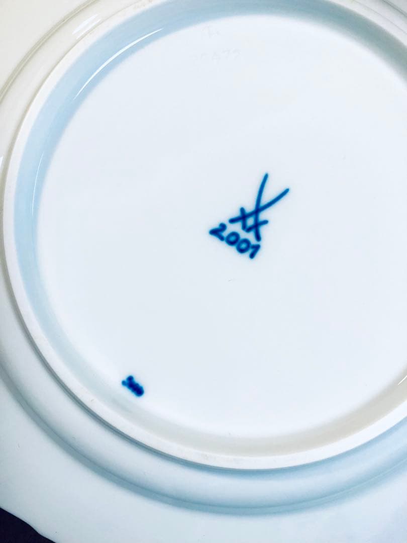 MEISSEN マイセン レリーフ ブルーライン 2001プレート 双剣マーク
