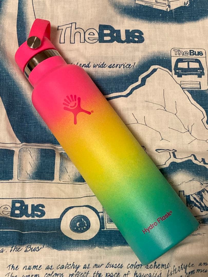 Hydro Flask ハワイ限定 ハイドロフラスク ハワイアンレインボー 廃版 ハイドロフラスク ハワイ限定 レインボー 24oz 709ml 未使用品 - メルカリ