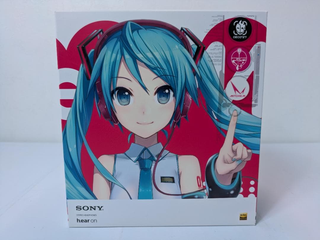 SONY 初音ミク ヘッドホン hear on MDR-100A 新品 h.ear on（MDR-100A) 初音ミクモデル | ヘッドホン | ソニー