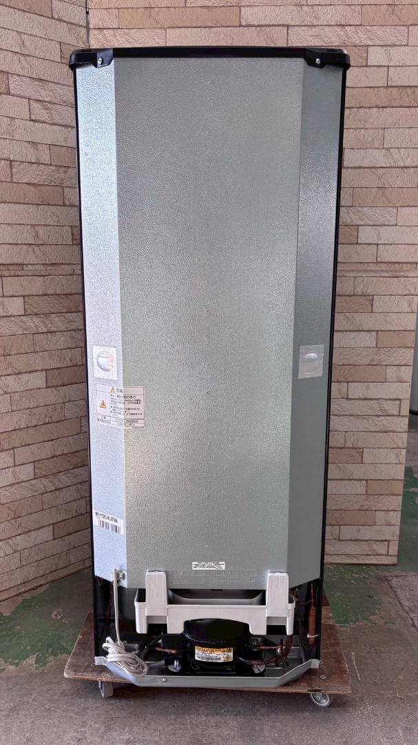 大阪送料無料☆3か月保障付き☆冷蔵庫☆2021年☆MR-P15EGB☆IR916