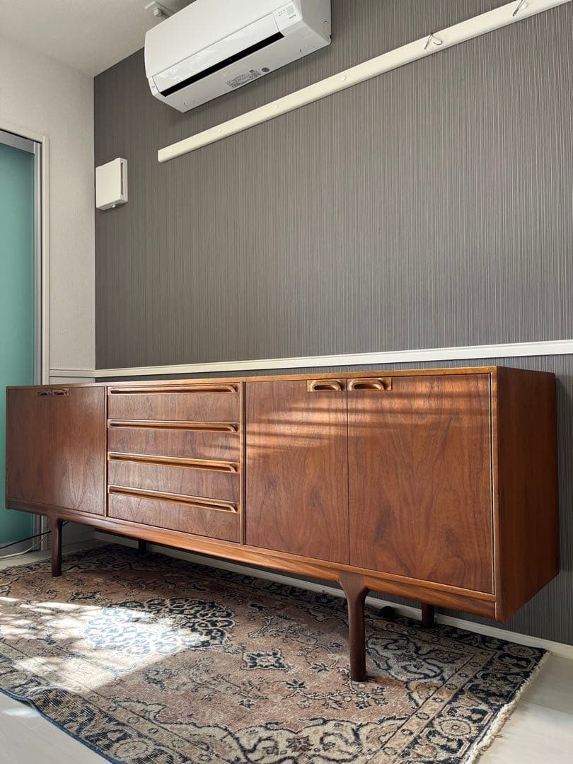 北欧　ミッドセンチュリー　A.H.McINTOSH チークサイドボード