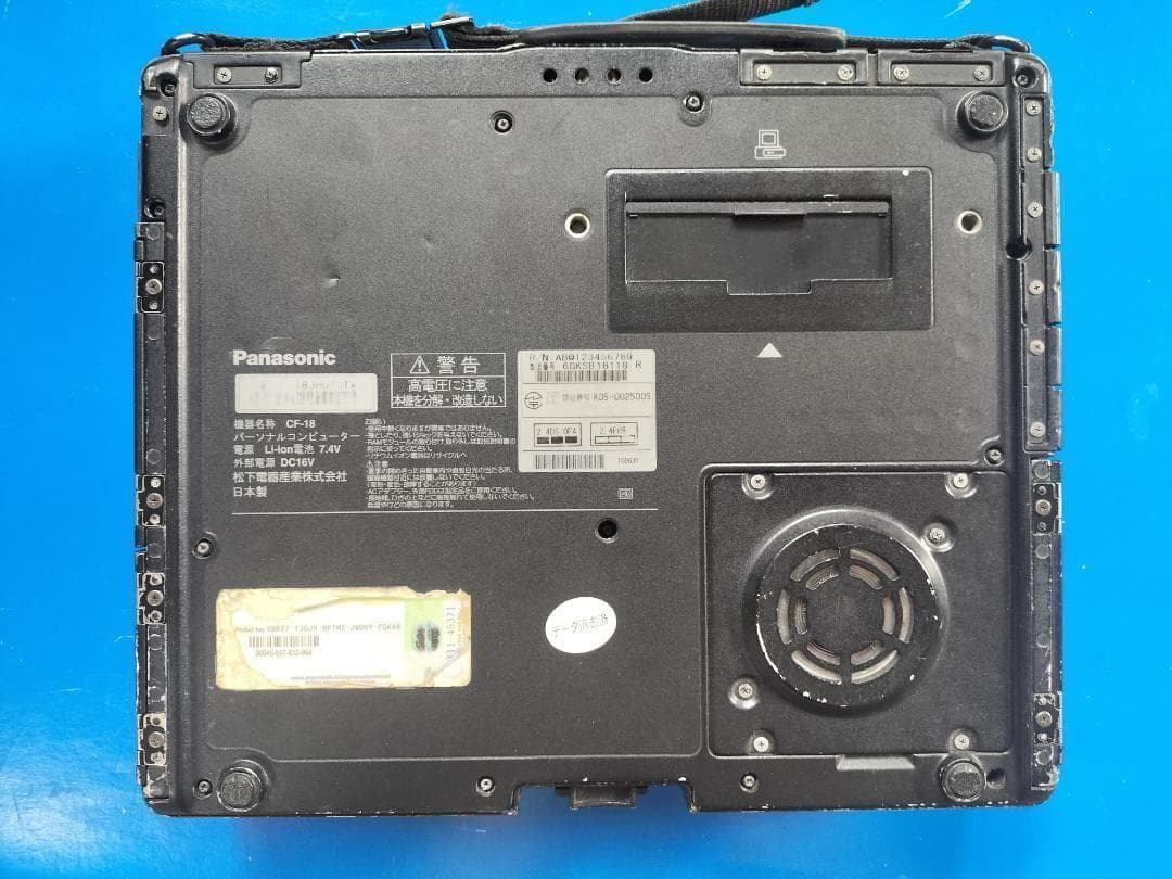 TOUGHBOOK CF-18 10.4型/落下や衝撃、水、埃に強い堅牢PC 2 - メルカリ
