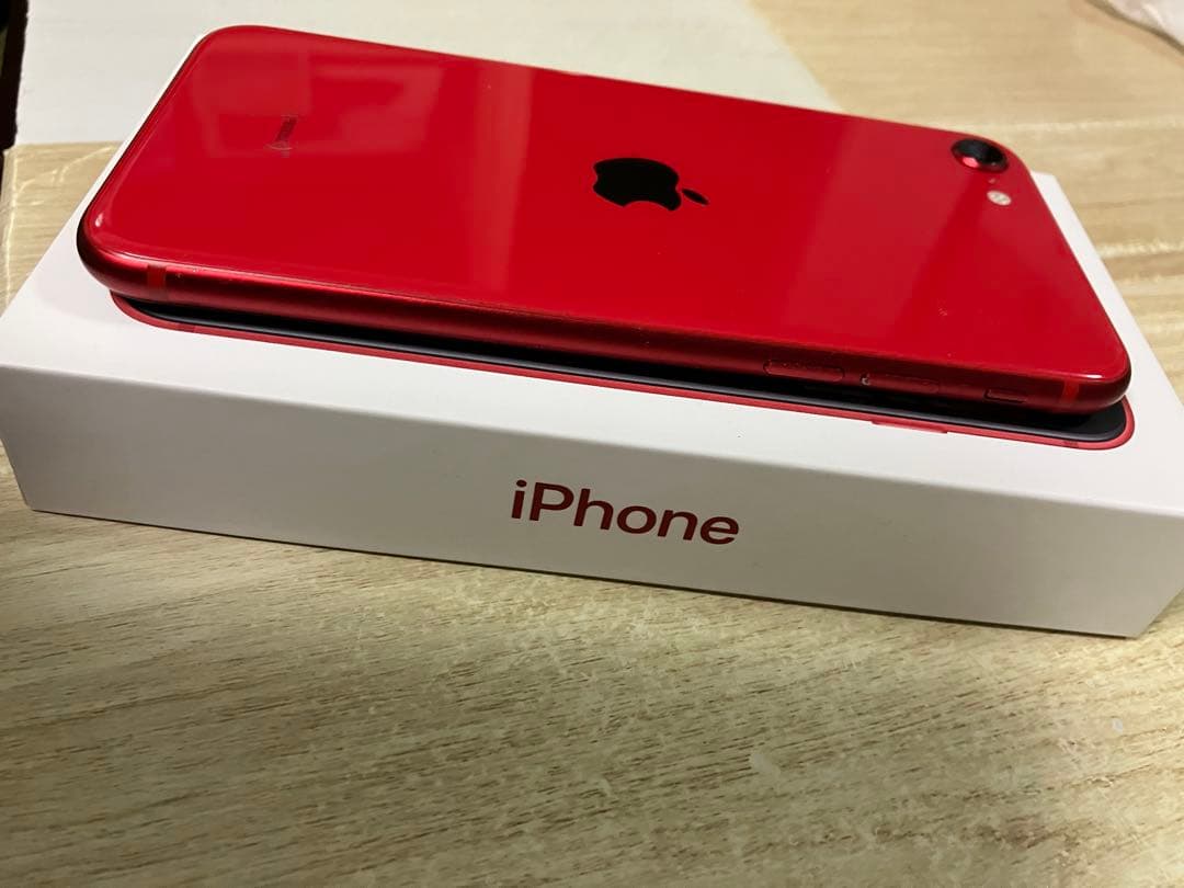 ジャンク Apple iPhone SE (第2世代) 付属品付き - メルカリ