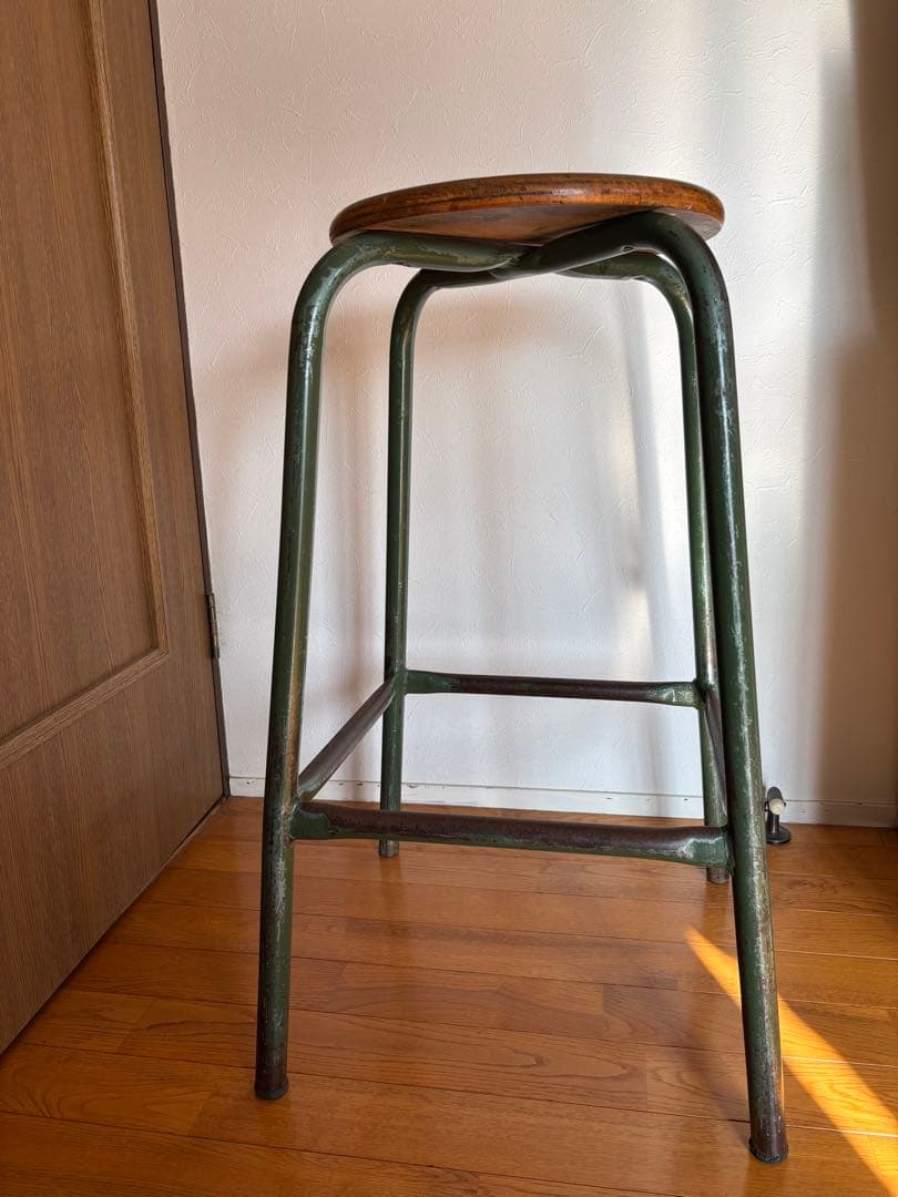 ⭐︎found ヨーロッパアンティーク　スツール椅子⭐︎ イギリス アンティーク家具 木製 ハイスツール 椅子 12885