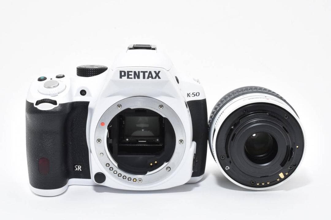 PENTAX K-50 SR ホワイト F3.5-5.6 18-55mm