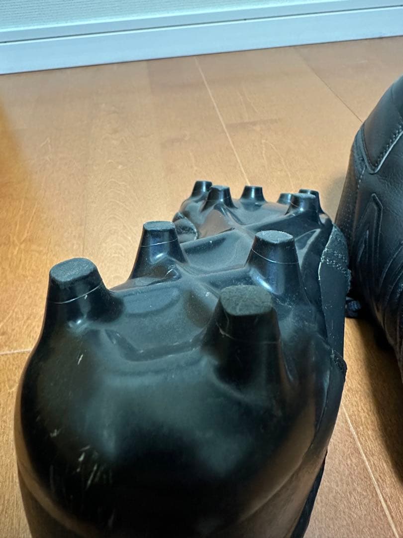 ニューバランス サッカー スパイク ブラックアウト 支給品 8.5EE