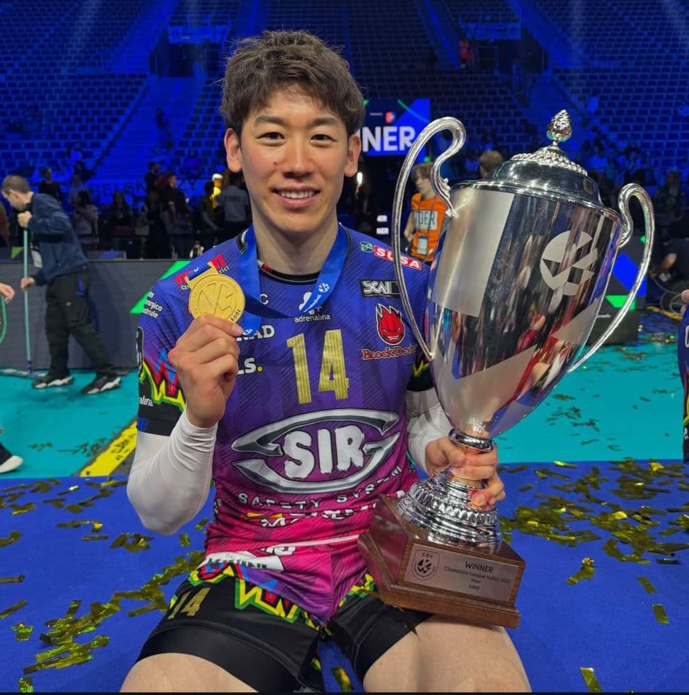 ☆石川祐希選手 ペルージャ ユニフォーム ゲーム シャツ バレーボール