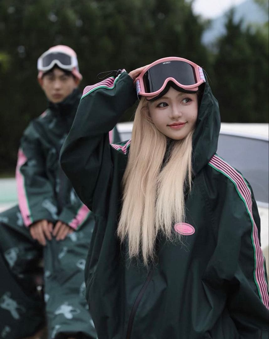 新品 Q.LEO スノボ ウェア 男女兼用 上下セット ノーボード パーカー